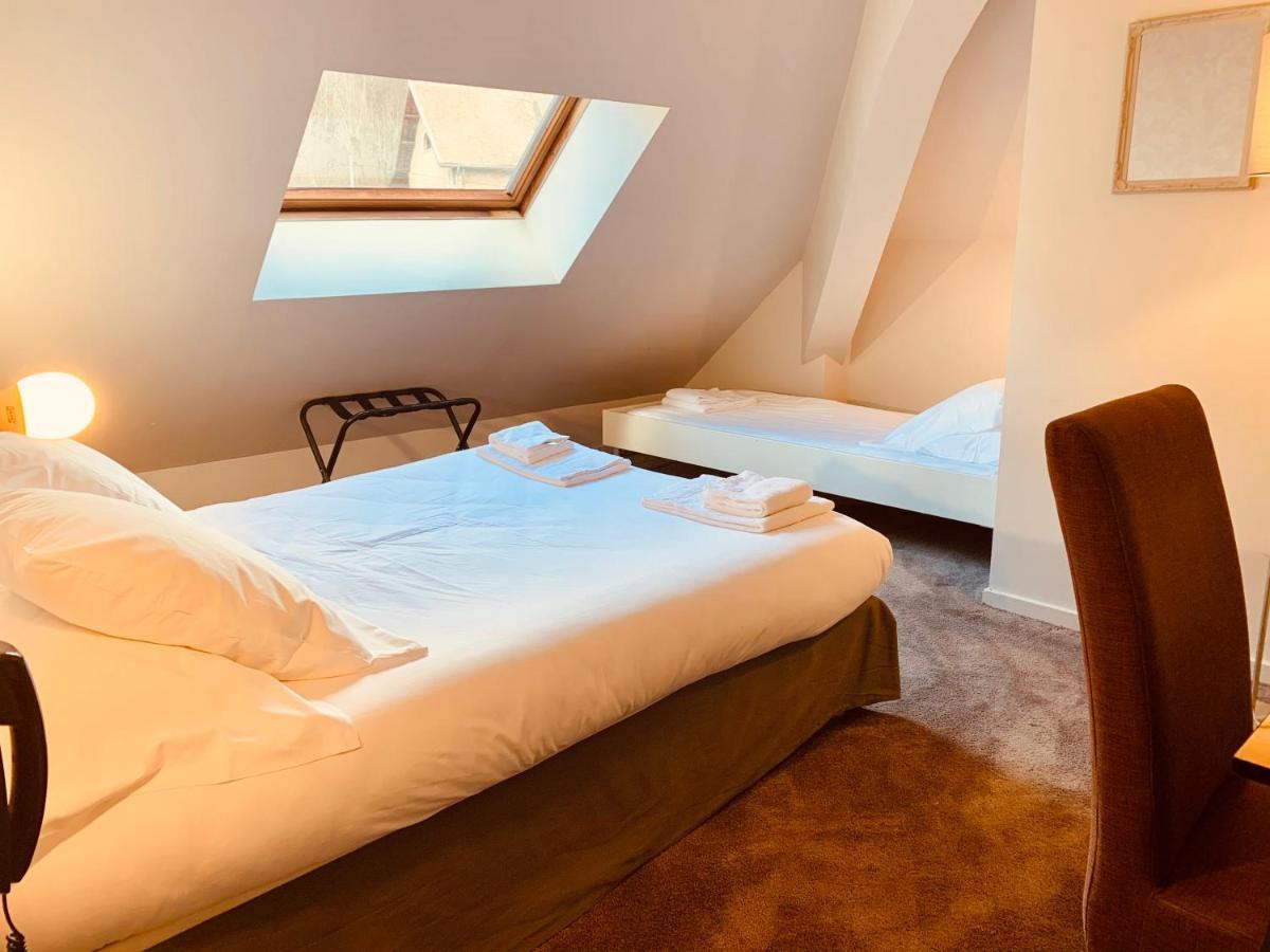 Hotel Restaurant Le Repere 维齐尔 外观 照片